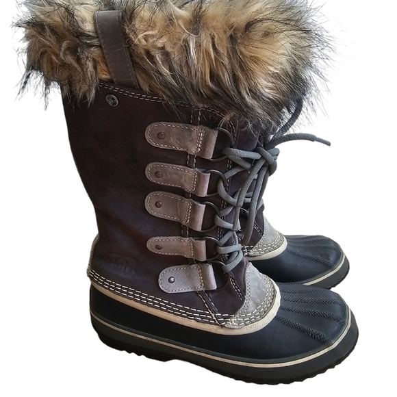 SOREL WOMEN'S JOAN OF ARCTIC™ BOOT in Quarry Black - Size 8 - Picture 2 of 13